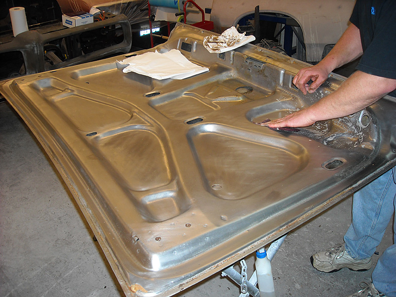 prepping_bottom_on_deck_lid