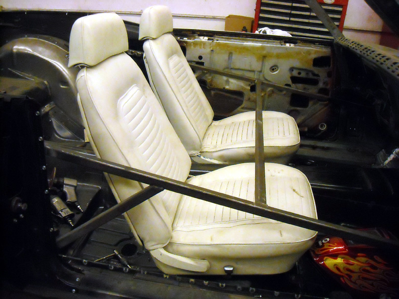 fitting_seats_and_platforms