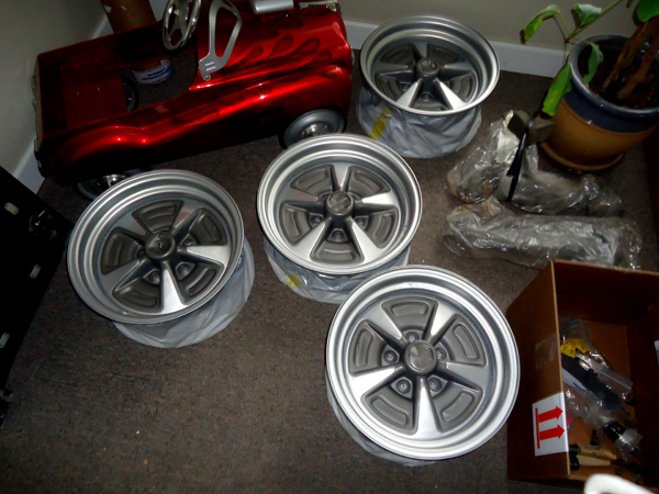 pontiac_rally_wheels_in_paint